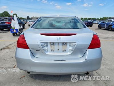 Zdjęcie 6 z 13 samochodu: 2006 HONDA ACCORD EX VIN:1HGCM66516A042897 - miniatura