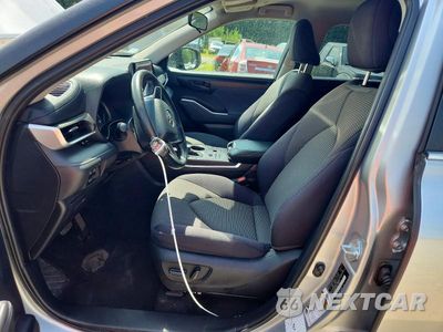 Zdjęcie 7 z 13 samochodu: 2024 TOYOTA HIGHLANDER LE VIN:5TDKDRBH8RS550769 - miniatura