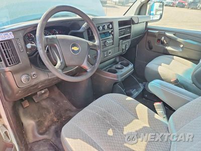 Zdjęcie 8 z 13 samochodu: 2015 CHEVROLET EXPRESS BOX TRUCK VIN:1GB0G2CF3F1260505 - miniatura