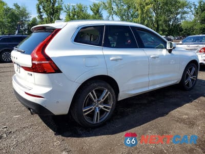 Trzecie zdjęcie samochodu z tyłu: 2018 VOLVO XC60 T5 MOMENTUM VIN:YV4102RK2J1019565 - miniatura