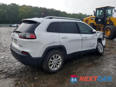 Trzecie zdjęcie samochodu z tyłu: 2019 JEEP CHEROKEE LATITUDE VIN:1C4PJLCB9KD340530 - miniatura