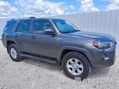 Czwarte zdjęcie samochodu z boku: 2023 TOYOTA 4RUNNER SR5 VIN:JTEEU5JRXP5293273 - miniatura