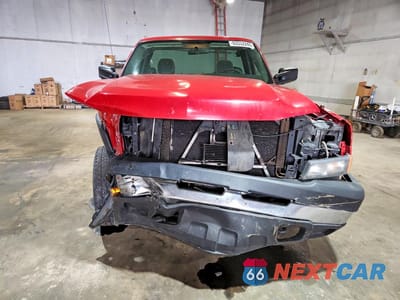 Piąte zdjęcie samochodu w środku: 2007 CHEVROLET SILVERADO C2500 HEAVY DUTY VIN:1GCHC24U67E197823 - miniatura