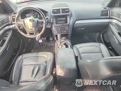 Zdjęcie 8 z 13 samochodu: 2016 FORD EXPLORER XLT VIN:1FM5K8D8XGGD19000 - miniatura