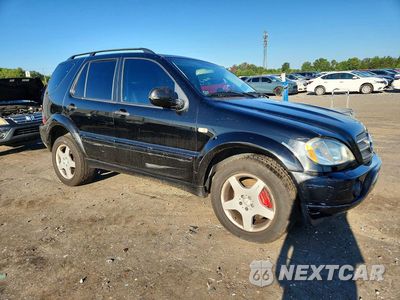 Czwarte zdjęcie samochodu z boku: 2000 MERCEDES-BENZ ML 55 VIN:4JGAB74E6YA173570 - miniatura