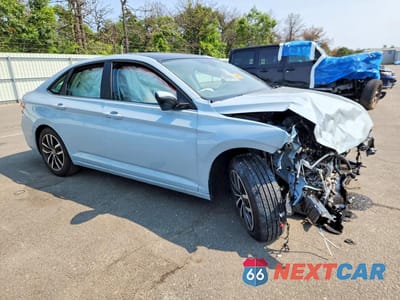 Czwarte zdjęcie samochodu z boku: 2026 VOLKSWAGEN JETTA SE VIN:3VW7W7BU0TM041121 - miniatura