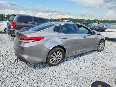 Trzecie zdjęcie samochodu z tyłu: 2017 KIA OPTIMA LX VIN:5XXGT4L35HG164485 - miniatura