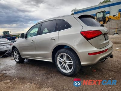 Drugie zdjęcie samochodu z przodu: 2014 AUDI Q5 PRESTIGE VIN:WA1WGAFP1EA058646 - miniatura