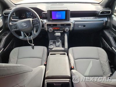 Zdjęcie 8 z 13 samochodu: 2026 TOYOTA TACOMA SR5 VIN:3TMLB5JN6TM256448 - miniatura