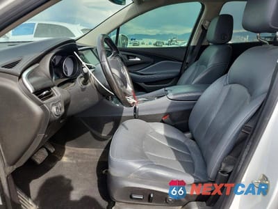 Zdjęcie 7 z 12 samochodu: 2019 BUICK ENVISION ESSENCE VIN:LRBFXCSA5KD011387 - miniatura