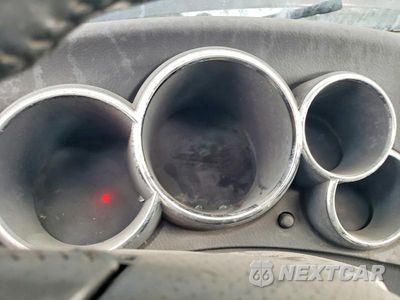 Zdjęcie 9 z 12 samochodu: 2003 TOYOTA MATRIX XR VIN:2T1LR32E63C119288 - miniatura