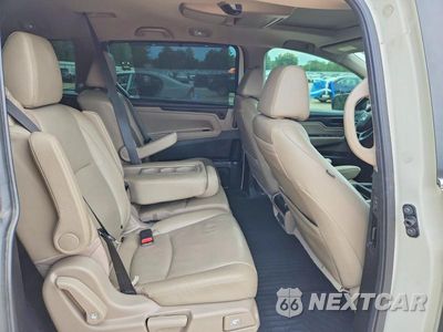 Zdjęcie 11 z 13 samochodu: 2019 HONDA ODYSSEY EXL VIN:5FNRL6H73KB043643 - miniatura