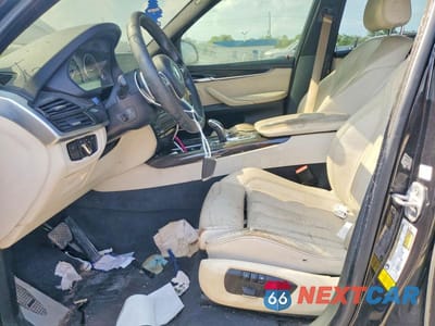 Zdjęcie 7 z 12 samochodu: 2017 BMW X5 SDRIVE35I VIN:5UXKR2C55H0U21109 - miniatura