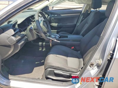 Zdjęcie 7 z 12 samochodu: 2019 HONDA CIVIC LX VIN:2HGFC2F60KH556284 - miniatura