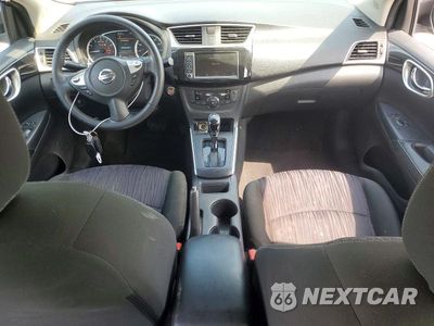 Zdjęcie 8 z 12 samochodu: 2019 NISSAN SENTRA SV VIN:3N1AB7APXKY365414 - miniatura