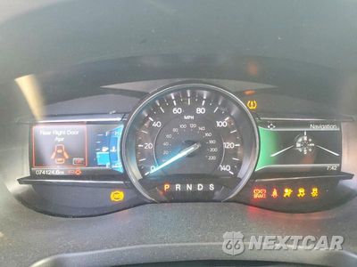 Zdjęcie 9 z 13 samochodu: 2018 FORD EXPLORER XLT VIN:1FM5K8D8XJGC25903 - miniatura