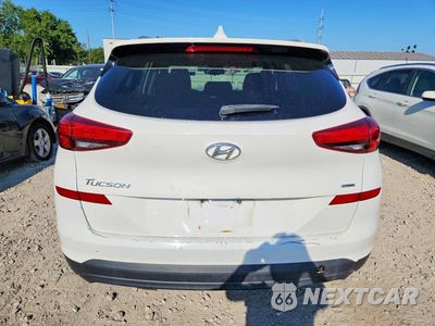 Zdjęcie 6 z 12 samochodu: 2019 HYUNDAI TUCSON VALUE VIN:KM8J3CA47KU863982 - miniatura
