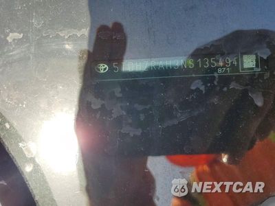 Zdjęcie 12 z 12 samochodu: 2022 TOYOTA HIGHLANDER XLE VIN:5TDHZRAH3NS135494 - miniatura