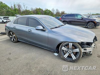 Czwarte zdjęcie samochodu z boku: 2022 MERCEDES-BENZ C 300 VIN:W1KAF4GB9NR016983 - miniatura