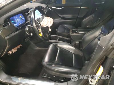Zdjęcie 7 z 13 samochodu: 2014 TESLA MODEL S VIN:5YJSA1H25EFP63142 - miniatura