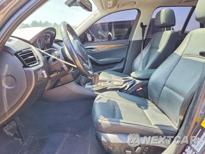 Zdjęcie 7 z 13 samochodu: 2014 BMW X1 XDRIVE28I VIN:WBAVL1C55EVY12315 - miniatura