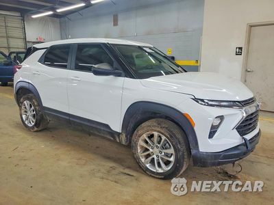 Czwarte zdjęcie samochodu z boku: 2025 CHEVROLET TRAILBLAZER LS VIN:KL79MNSL5SB083641 - miniatura