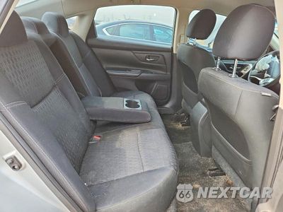 Zdjęcie 10 z 13 samochodu: 2016 NISSAN ALTIMA 2.5 S VIN:1N4AL3AP2GC191749 - miniatura