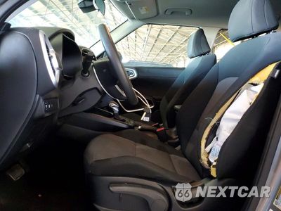 Zdjęcie 7 z 12 samochodu: 2023 KIA SOUL LX VIN:KNDJ23AU8P7853958 - miniatura