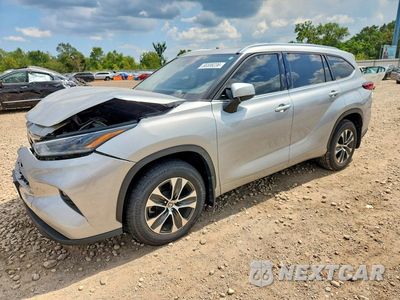 2021 TOYOTA HIGHLANDER XLE 5TDHZRBH7MS523471 - główne zdjęcie licytacji z USA - miniatura
