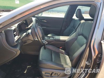 Zdjęcie 7 z 12 samochodu: 2023 TOYOTA CROWN LIMITED VIN:JTDAAAAF9P3007709 - miniatura