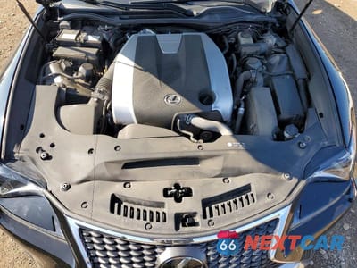 Zdjęcie 11 z 12 samochodu: 2016 LEXUS RC 350 VIN:JTHSE5BC4G5006717 - miniatura