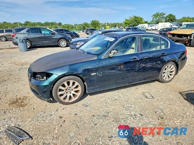 2006 BMW 330 I WBAVB33546KS35701 - główne zdjęcie licytacji z USA - miniatura