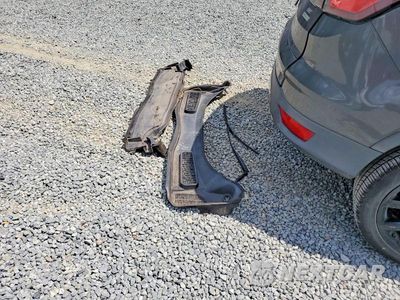 Zdjęcie 12 z 13 samochodu: 2018 FORD ESCAPE SE VIN:1FMCU0GD2JUC62411 - miniatura