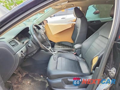 Zdjęcie 7 z 12 samochodu: 2011 VOLKSWAGEN JETTA SEL VIN:3VWLX7AJ5BM376151 - miniatura