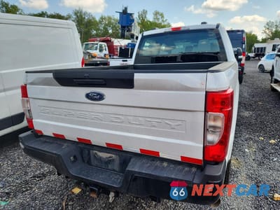 Zdjęcie 6 z 12 samochodu: 2022 FORD F350 SUPER DUTY VIN:1FT8W3B68NEE41440 - miniatura