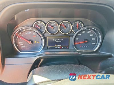 Zdjęcie 9 z 13 samochodu: 2019 CHEVROLET SILVERADO K1500 RST VIN:1GCUYEED8KZ191667 - miniatura