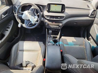 Zdjęcie 8 z 12 samochodu: 2020 HYUNDAI TUCSON ULTIMATE VIN:KM8J3CAL8LU152946 - miniatura