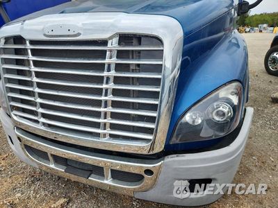 Zdjęcie 14 z 14 samochodu: 2017 FREIGHTLINER CASCADIA 125 SEMI TRUCK VIN:3AKJGLDR8HSHW5851 - miniatura