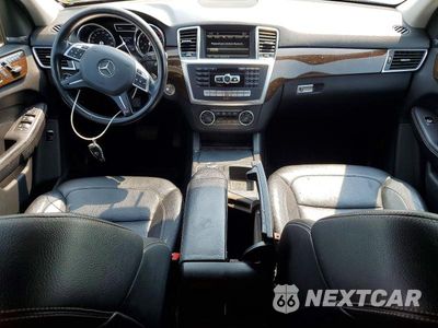 Zdjęcie 8 z 13 samochodu: 2015 MERCEDES-BENZ ML 350 4MATIC VIN:4JGDA5HB2FA500774 - miniatura