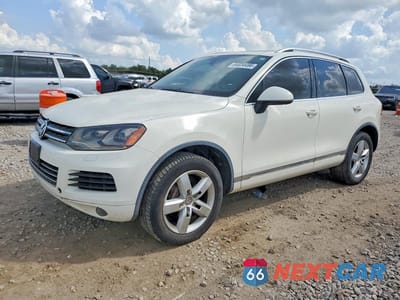 2011 VOLKSWAGEN TOUAREG V6 WVGFF9BP4BD005832 - główne zdjęcie licytacji z USA - miniatura