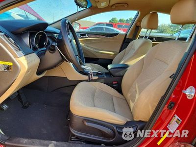 Zdjęcie 7 z 12 samochodu: 2015 HYUNDAI SONATA HYBRID BASE VIN:KMHEC4A47FA138848 - miniatura