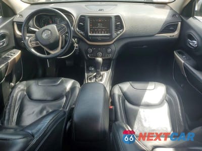 Zdjęcie 8 z 13 samochodu: 2017 JEEP CHEROKEE LATITUDE VIN:1C4PJMCB2HW632314 - miniatura