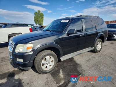 2010 FORD EXPLORER XLT 1FMEU6DE2AUA35812 - główne zdjęcie licytacji z USA - miniatura