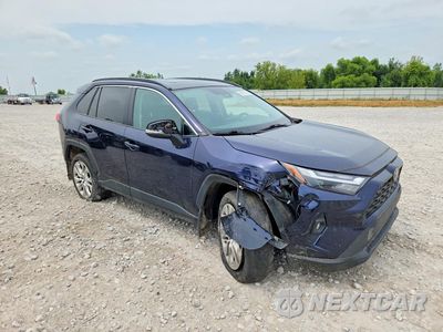 Czwarte zdjęcie samochodu z boku: 2022 TOYOTA RAV4 XLE PREMIUM VIN:2T3A1RFV7NW289177 - miniatura