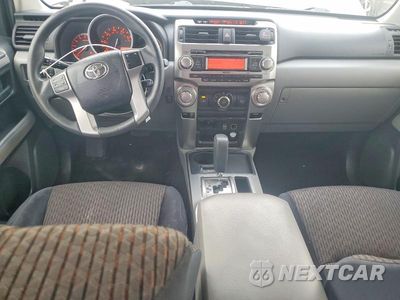 Zdjęcie 8 z 13 samochodu: 2012 TOYOTA 4RUNNER SR5 VIN:JTEZU5JR7C5040584 - miniatura