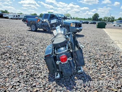 Czwarte zdjęcie samochodu z boku: 2006 HARLEY-DAVIDSON FLHXI VIN:1HD1KBW136Y676381 - miniatura