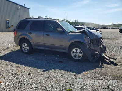 Czwarte zdjęcie samochodu z boku: 2010 FORD ESCAPE XLT VIN:1FMCU9DG4AKB81005 - miniatura