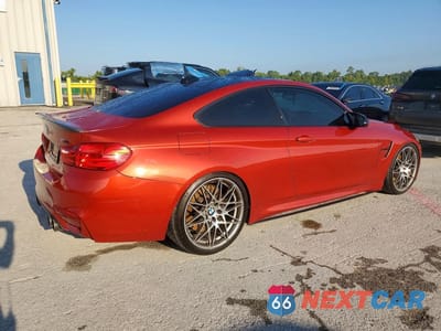 Trzecie zdjęcie samochodu z tyłu: 2017 BMW M4 VIN:WBS3R9C57HK709337 - miniatura