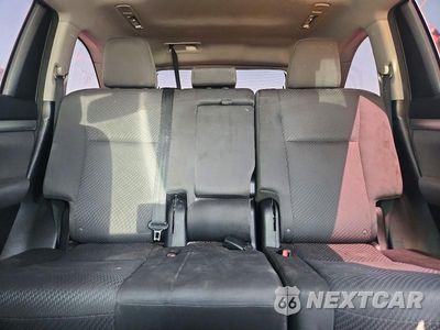 Zdjęcie 10 z 13 samochodu: 2014 TOYOTA HIGHLANDER LE VIN:5TDBKRFH6ES044173 - miniatura