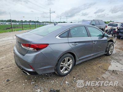 Trzecie zdjęcie samochodu z tyłu: 2018 HYUNDAI SONATA SEL+ VIN:5NPE34AF6JH720396 - miniatura
